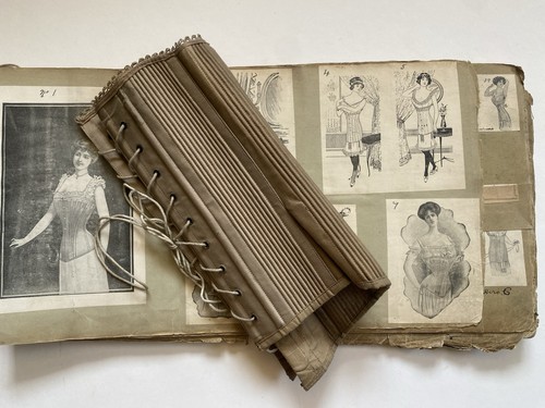 Edwardian corset petitie