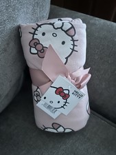Hello Kitty 75cm x 75cm