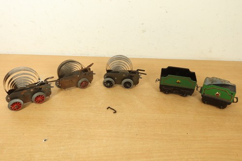 Vintage hornby clockwork - x3,