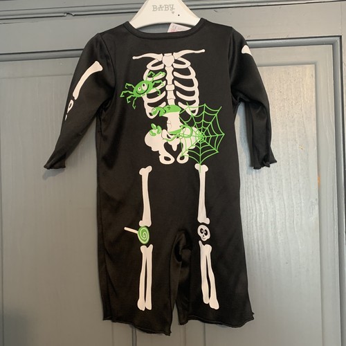 Skeleton all one - all, halloween