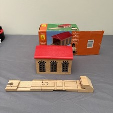 Vintage BRIO 33365, Double Train Engine Shed / Wooden Railway.    (B54)