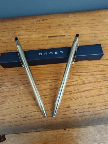 Beautiful ballpoint pen - x,