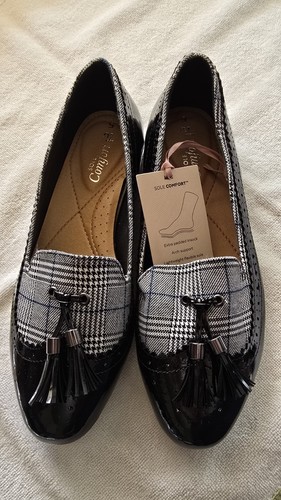 Ladies flats size brand new - flats, 5