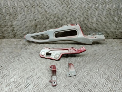 Renault scenic wing bracket - renault,