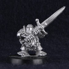 Chaos Dwarf w/ Sword MM90