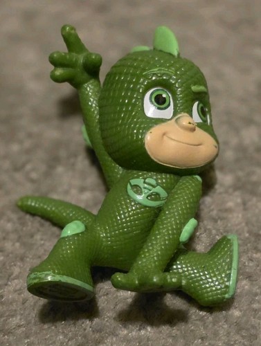 Masks collectible figure - masks,