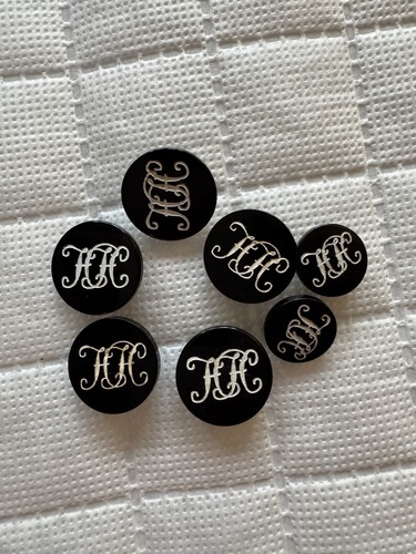 Hampshire hunt buttons - buttons, of