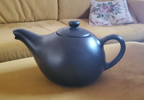 Nigella lawson teapot - lawson,