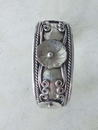 Vintage navajo sterling silver - navajo,