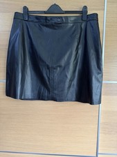 M&S Size 20 Reg Black Faux