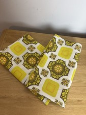 2 Pieces of  Vintage Retro