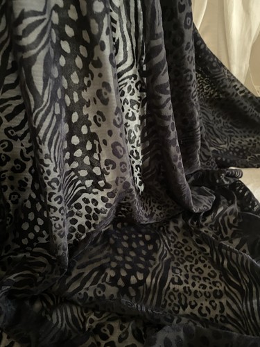 Metres black zebra leopard - metres,
