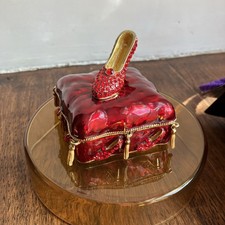 Butler & Wilson Vintage Trinket Box with Swarovski Crystals Gold Tone Cinderella