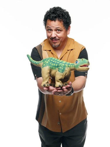 Caleb chung with pleo the - pleo,