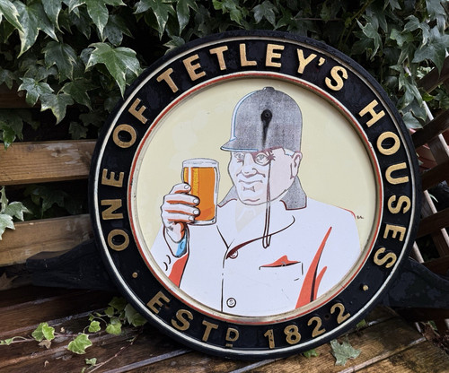 Authentic vintage tetley pub - authentic,