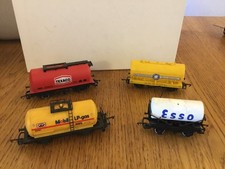 4 x HORNBY OO GAUGE -  TANKER