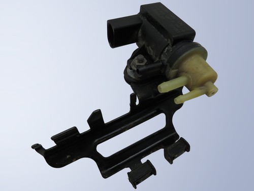 Vacuum valve solenoid - valve,