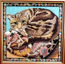 Ehrman CARPET CAT by KAFFE