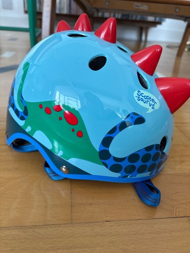 Micro scooter helmet medium - helmet,