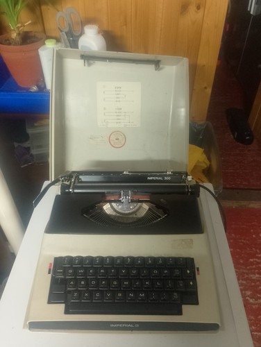 Vintage imperial 300 portable - vintage,