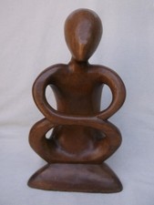VINTAGE GOOD SIZED HAND CARVED WOODEN SCULPTURE FIGURE OF A MAN . M1997