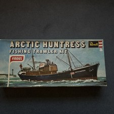 Revell Arctic huntress Findus