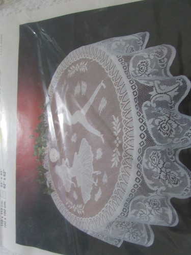 Circular cream lace - cream,