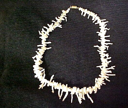 Vtg natural coral - vtg, white
