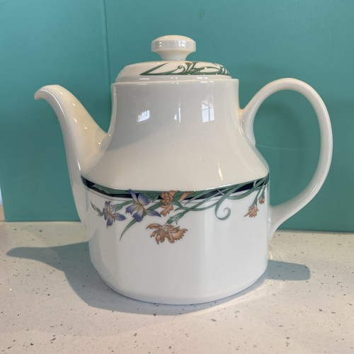 Royal doulton juno 2 - 2, pint