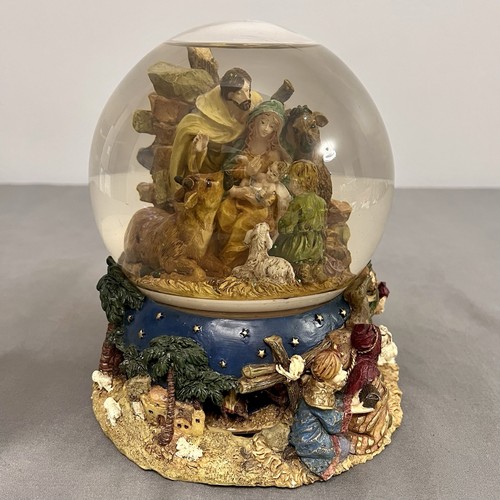 Kirkland large nativity scene - kirkland,