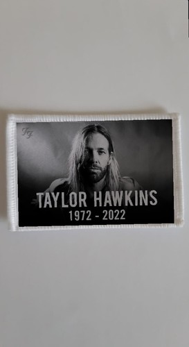 Taylor hawkins foo fighters - hawkins,
