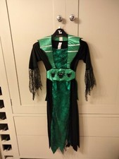 TU Girls Witch Halloween