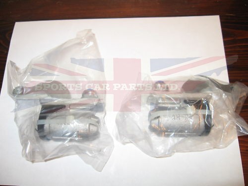 Pair new rear wheel cylinders - new,