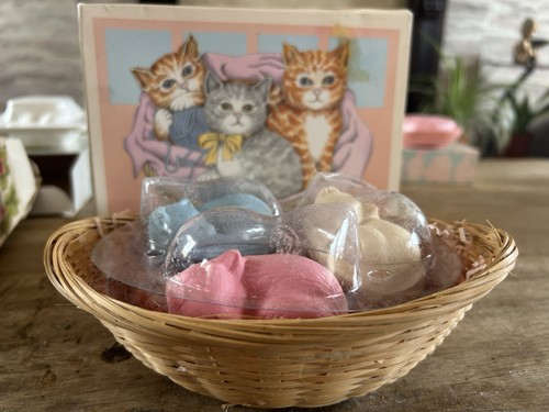 Vintage avon kittens a - vintage,