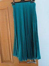 Zara bright emerald green