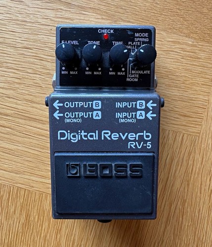 Boss digital reverb - rv-5,