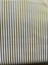 17 Yards Of Gold Small Stripe