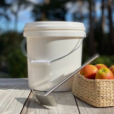 Apple Scratter Fruit Press