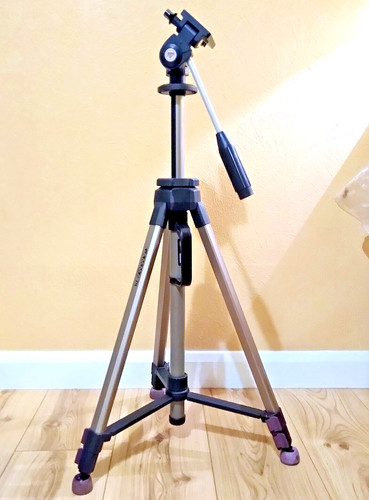 Vintage slr camera tripod - slr,