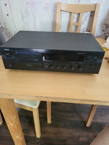 Yamaha 393 natural sound - natural,