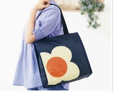 Orla Kiely floral Design