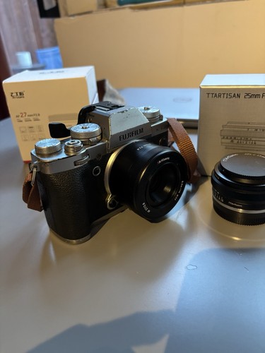 Fujifilm 2 lenses - fujifilm,
