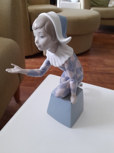 Lladro harlequin figure - lladro,