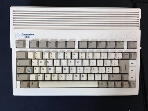 Commodore amiga 600 - commodore,