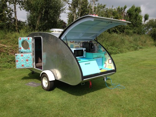 Step build teardrop - build, a