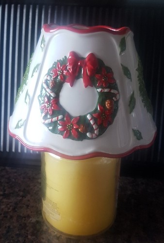 Vintage yankee candle large - yankee,