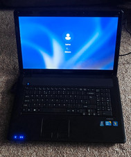 Medion Akoya E7214 17.3''