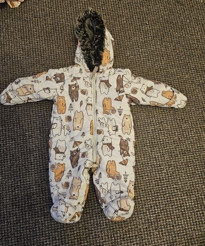Nutmeg boy girl baby - nutmeg,