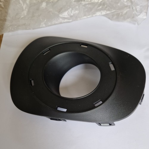 Fits mitsubishi l200 2010 spot - fits,