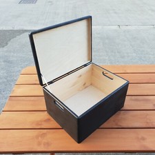 LARGE WOODEN BOX / TOY BOX